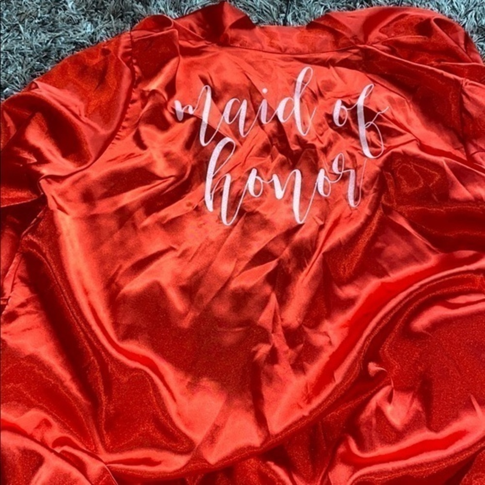 Red satin “Maid of Honor” “Christine” robe EUC.